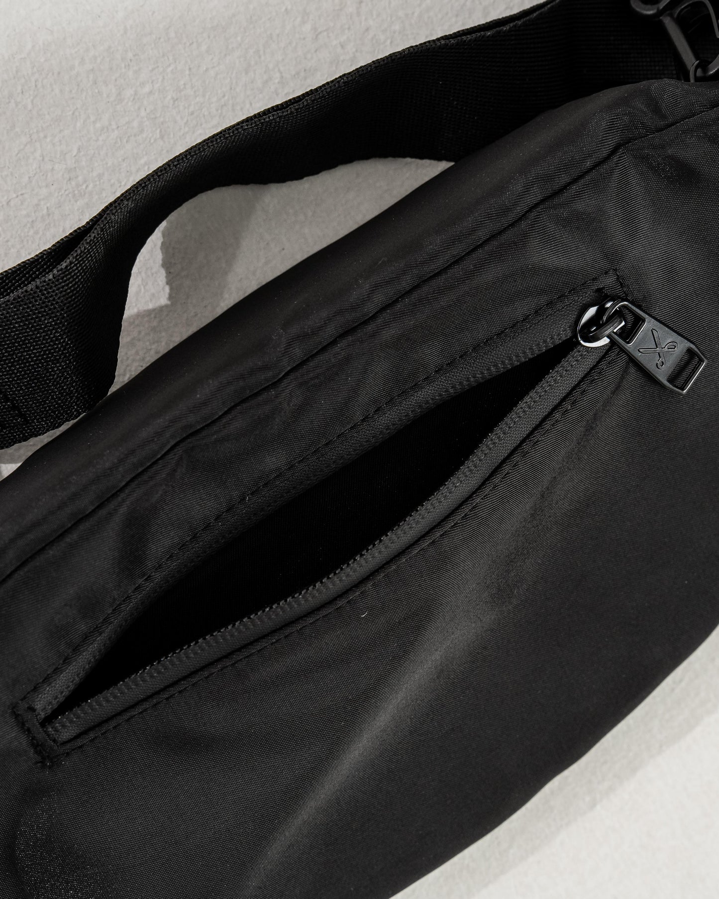 EZRA BELTBAG