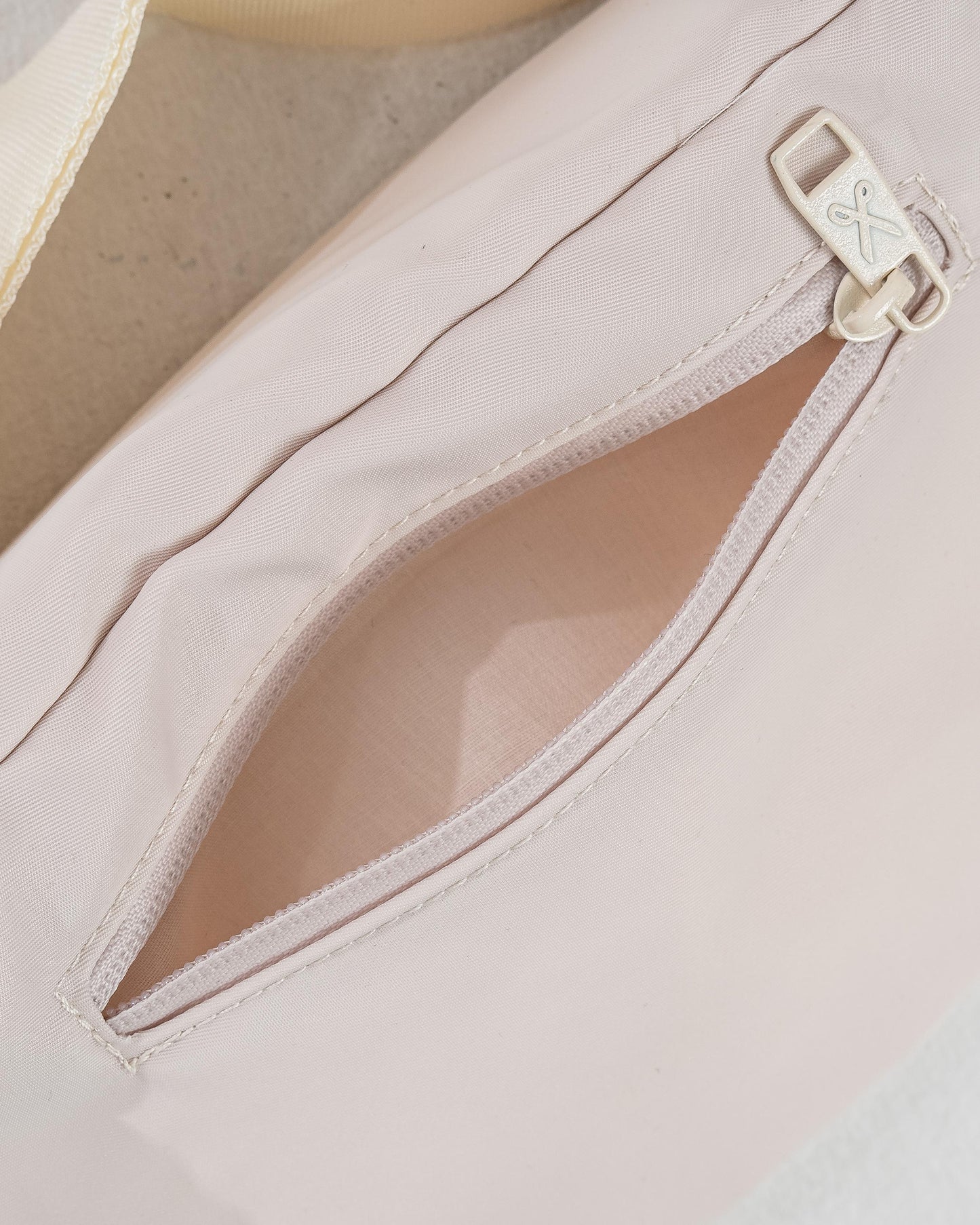 EZRA BELTBAG