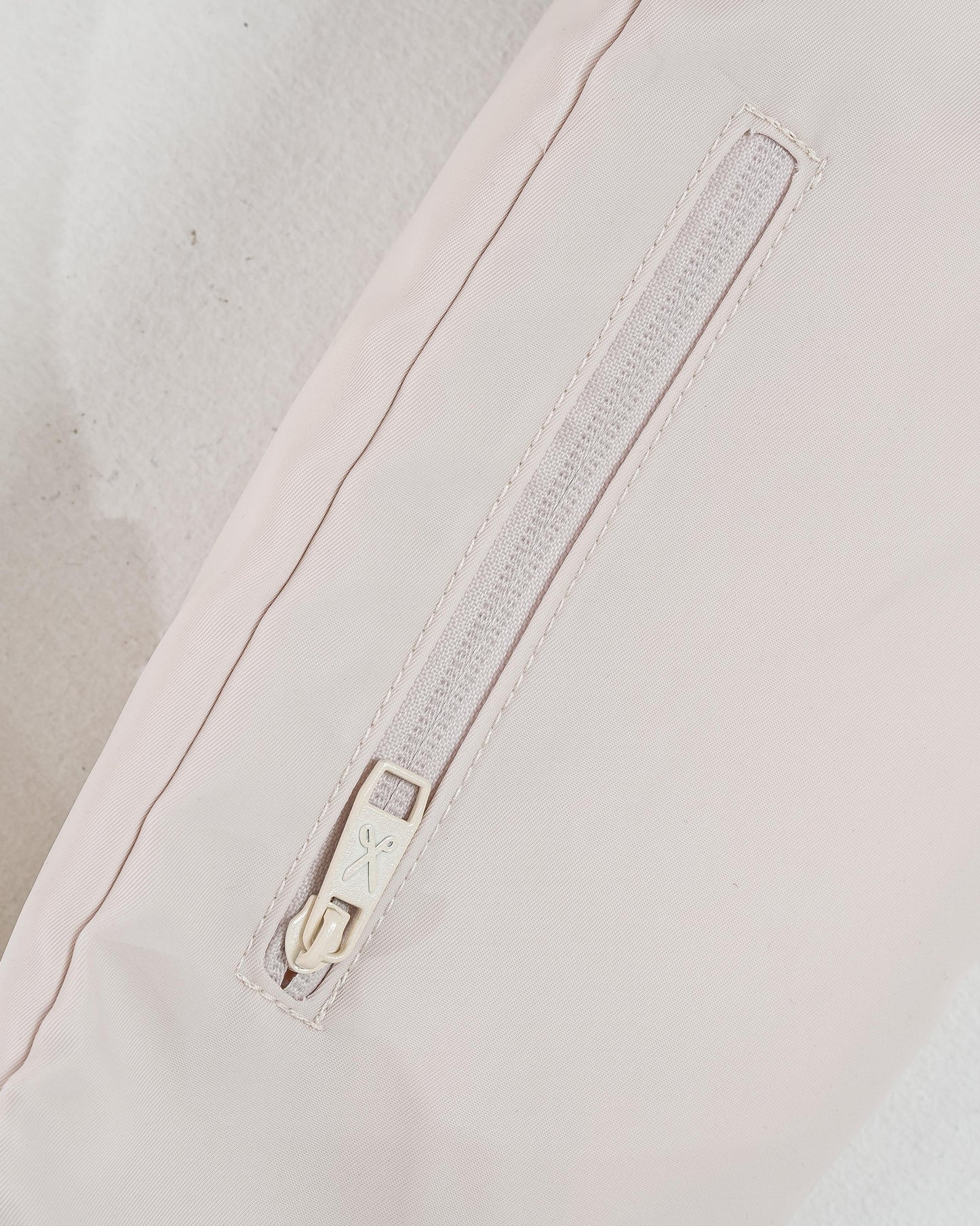 EZRA BELTBAG